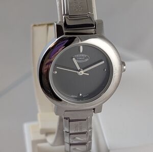 CHARMED EXPRESSIONS ITALIAN CHARM WATCH/ SILVER TONE/ w/ HEARTS /9MM/BLACK